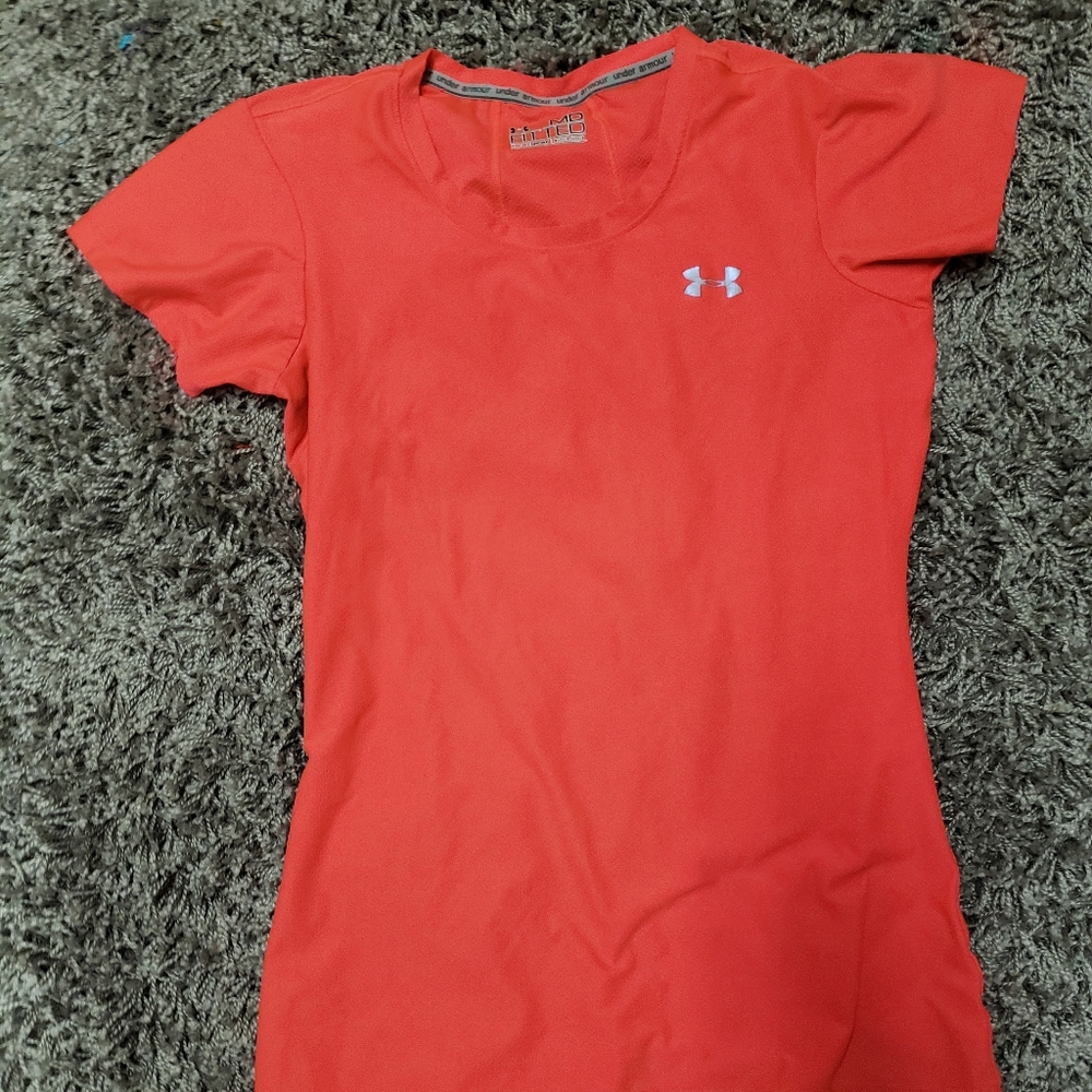 Under Armour Hot Pink hot gear Tee